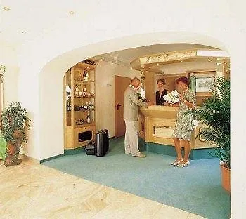 Rheinhotel Ruedesheim - Wellness 3* רודסהיים אם ריין