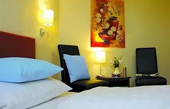 Rheinhotel Ruedesheim - Wellness מלון רודסהיים אם ריין